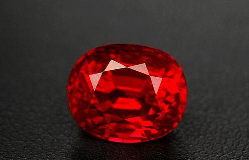白羊座幸运石：红宝石